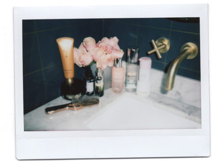 10 (Easy) Steps to Add to Your Skincare Routine